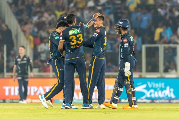 IPL 2023 Mumbai's second consecutive defeat, Gujrat Titans beat by 55 runs latest sports news in hindi