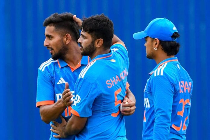 IND vs WI 3rd odi today, team india eyeing for series win, live updates and records, know the possible playing xi