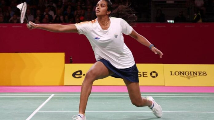 Australia Open PV Sindhu and kidambi sreekanth through to the quarter-finals after defeating their respective compatriot in straight games