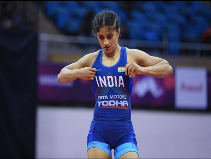 Asian Games 2023 vinesh phogat out of asian games due to injury, antim panghal replaced her in 53 kg weight category