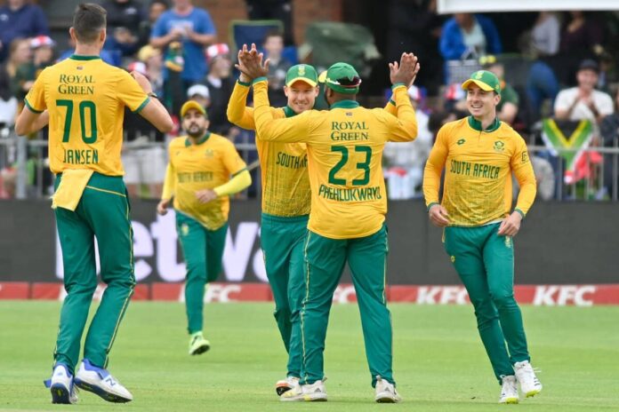 IND vs SA 2nd t20, south Africa beat india by 5 wickets, indian captain chose wrong playing xi, brilliant performance by sa batters