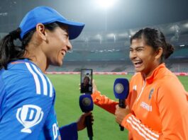 IND W vs AUS W 1st t 20, smriti mandhana became fourth Indian player to score 3000 t20i runs, joins Virat-Rohit Sharma In elite list