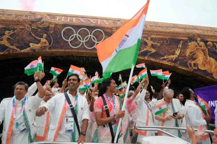 Paris Olympics Opening Ceremony 2024, Indian flag wave on the waves of Seine river